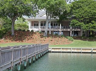 8420 Bald Eagle Ln, Wilmington, NC 28411