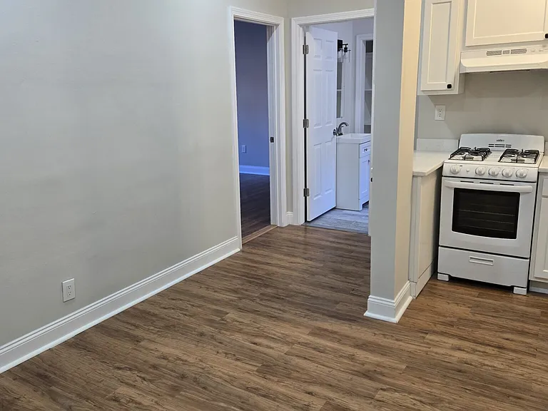 1197 Commonwealth Ave #8 — Photo 8