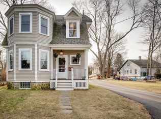 26 Hamilton Ave, South Hamilton, MA 01982