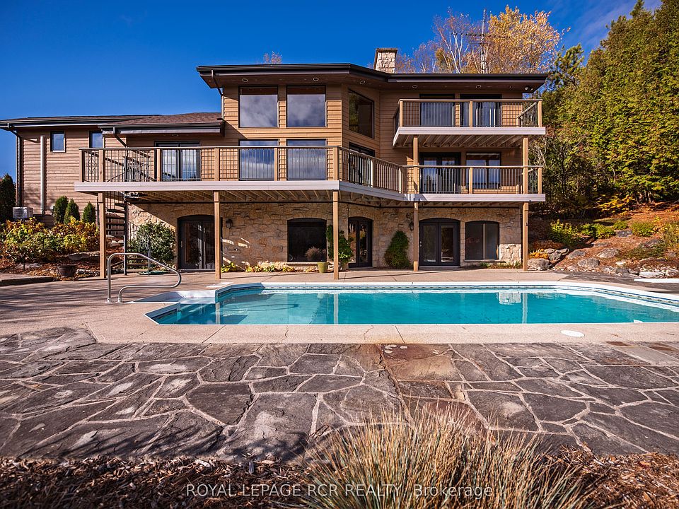 1st image of 674189 Hurontario St