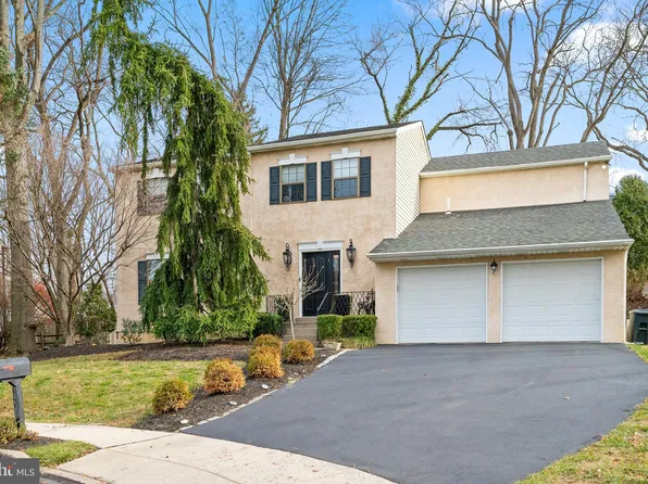 2230 Tamara Ct, Lafayette Hill, PA 19444