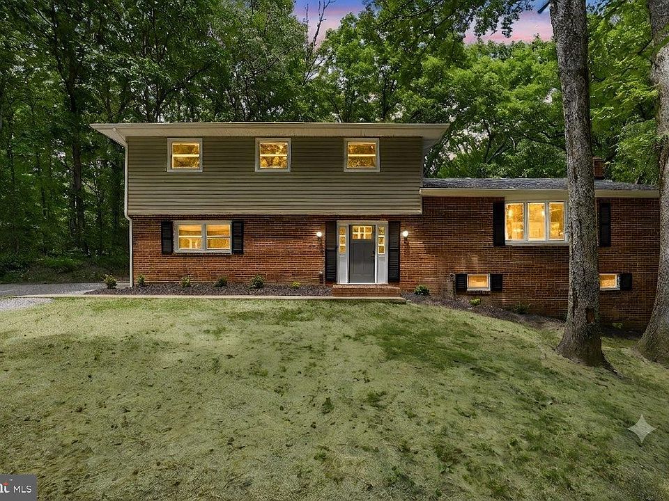 1st image of 7607 Nyland Rd
