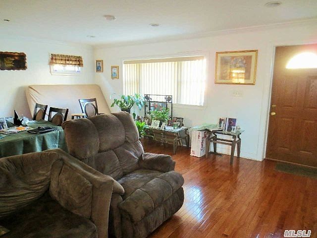 2nd image of 13161 222nd St