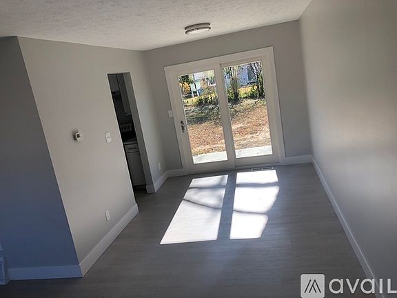 4th image of 3565 Carthage Ct