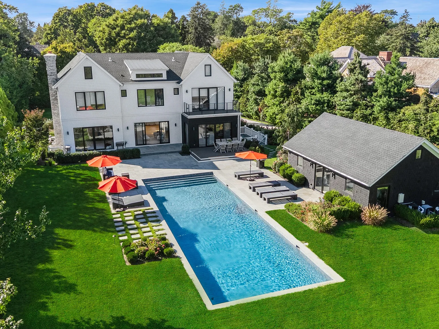 Southampton Village 7 Bedroom with Oversized Pool — Photo 1