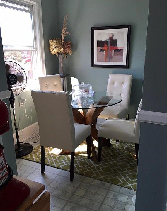 Breakfast Nook