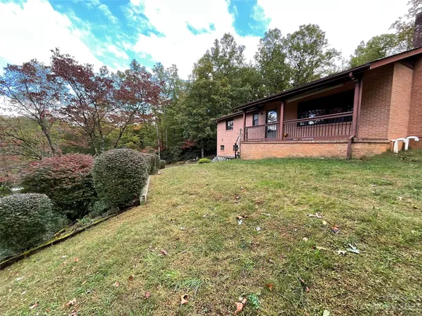 2391 Pickens Hwy, Rosman, NC 28772