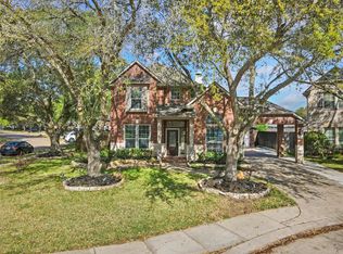 3310 Lake Canyon Ct, Sugar Land, TX 77498