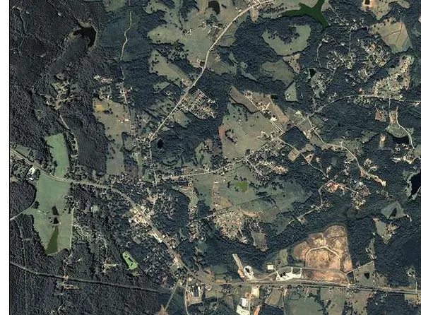 51 Merk Rd, Maysville, GA 30558