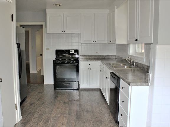 4th image of 4947 Sherwin Ave