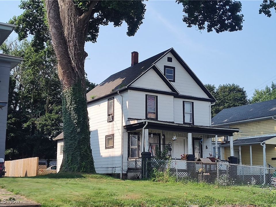 2nd image of 404 W 54th St