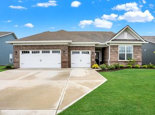 3711 Chalmers Dr, Bargersville, IN 46106