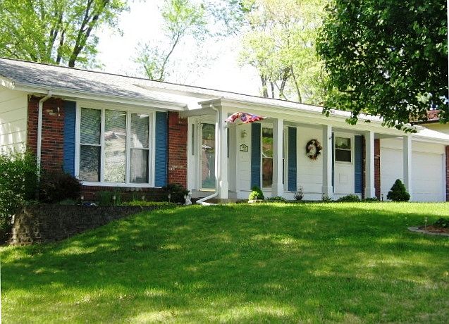 1st image of 715 Walfield Ln