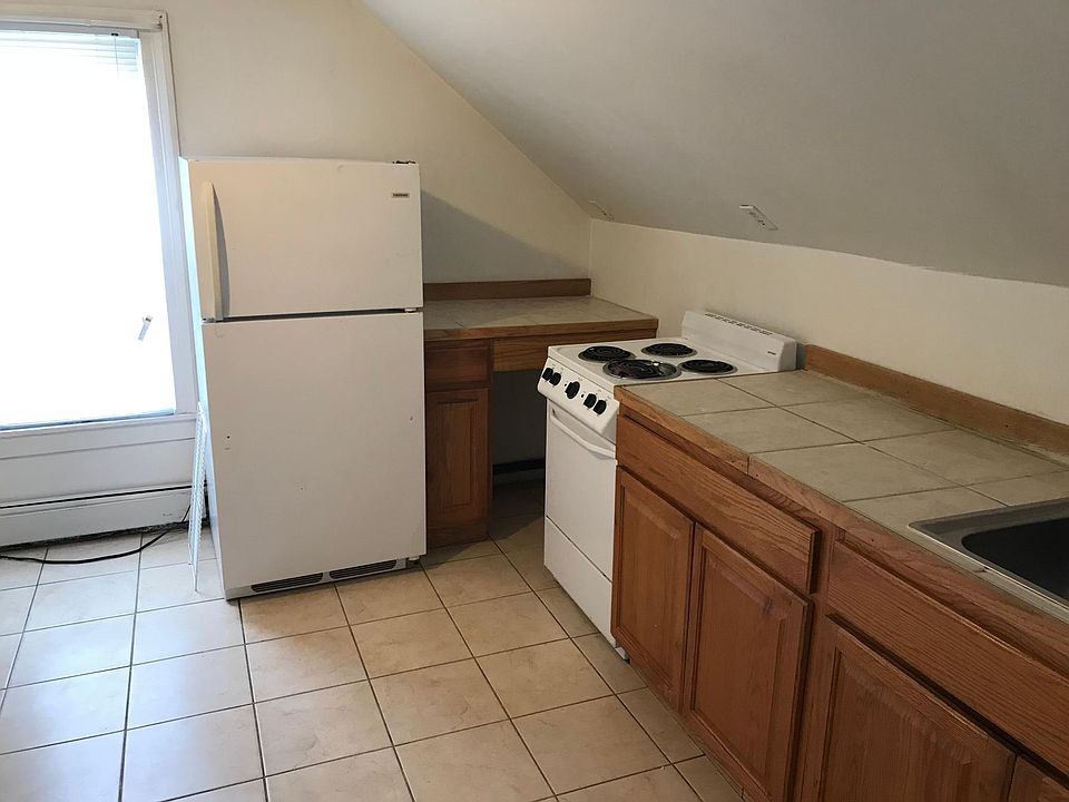 1st image of 21 Center St #2C