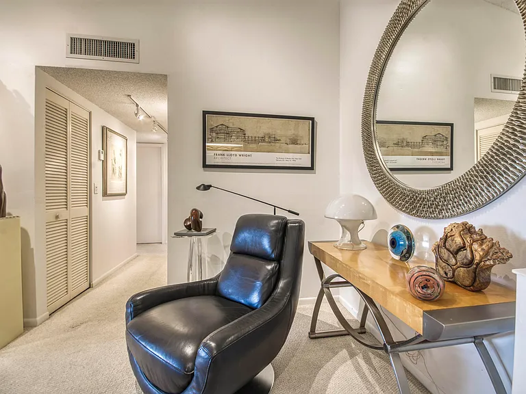 1111 Duncan Cir #203 — Photo 7