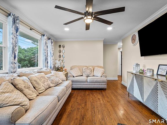 5th image of 33 Allen Avenue