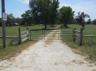 20685 W 239th St, Spring Hill, KS 66083