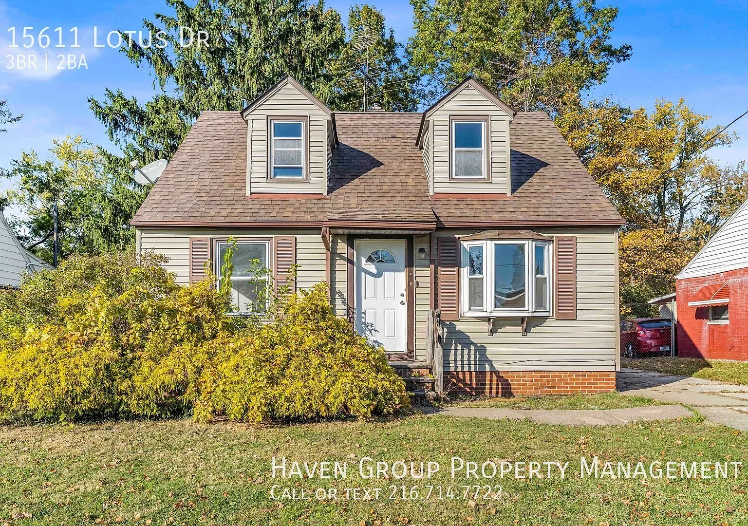 15611 Lotus Dr, Cleveland, OH 44128 - Spacious 3-bed 1.5-bath single-family home! — Photo 1
