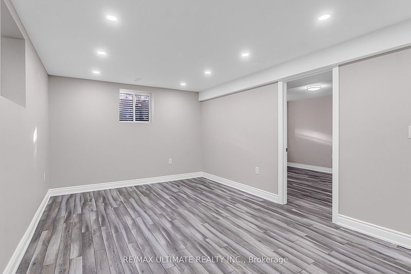 Brampton House for rent - 3 Bedrooms — photo 12