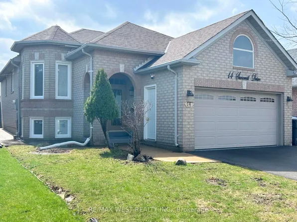 14 Suncrest Dr, Brampton, ON L6X 4L6