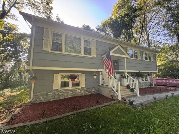 31 Orchard St, Mount Olive Twp., NJ 07828