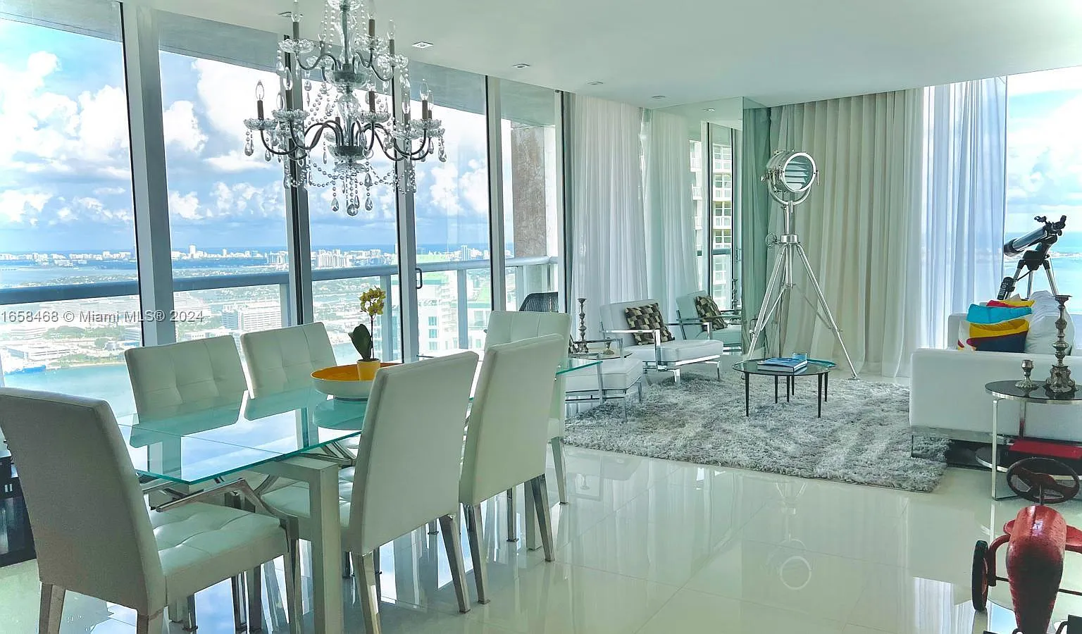 Icon Brickell No Two — Photo 3