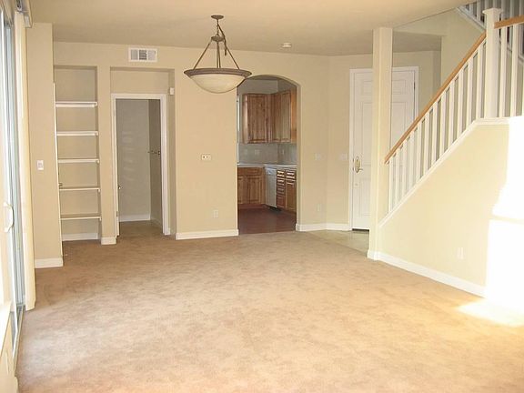 2nd image of 5043 Gelia Way