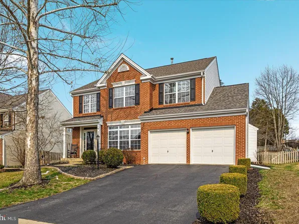 9231 Glen Meadow Ln, Bristow, VA 20136