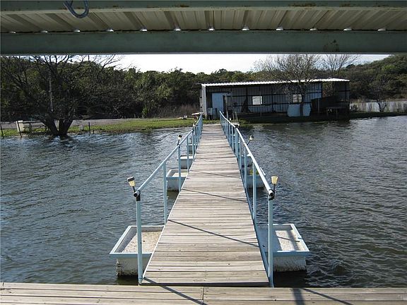 3rd image of 440 S Shore Dr