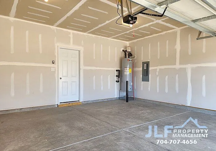 125 Sycamore Crossing Ct — Photo 36