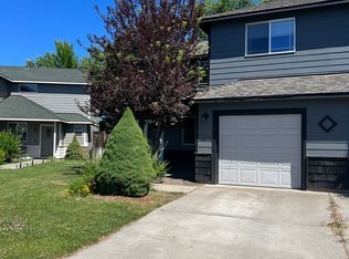 1953 NW Larch Spur Ct, Redmond, OR 97756