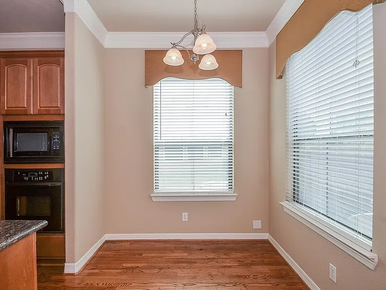 3042 Royal Oaks Crst — Photo 15