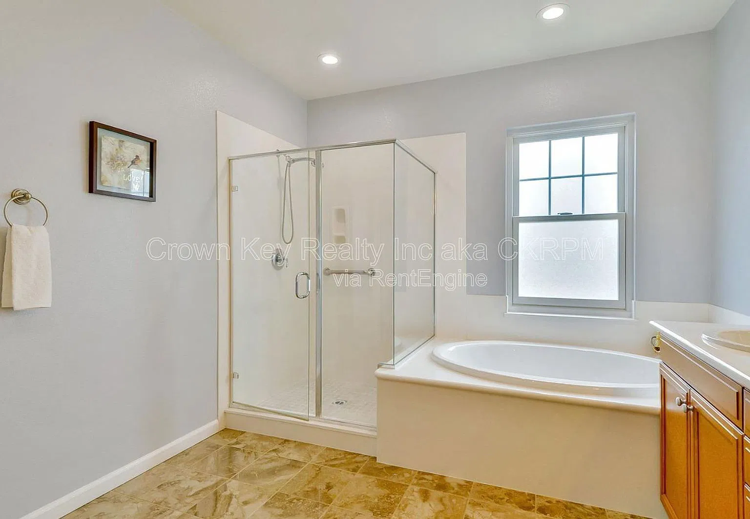 4 bed, 3.0 bath, 2236 sqft, $3,300 — Photo 2