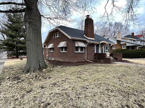3rd image of 401 E McClure Ave
