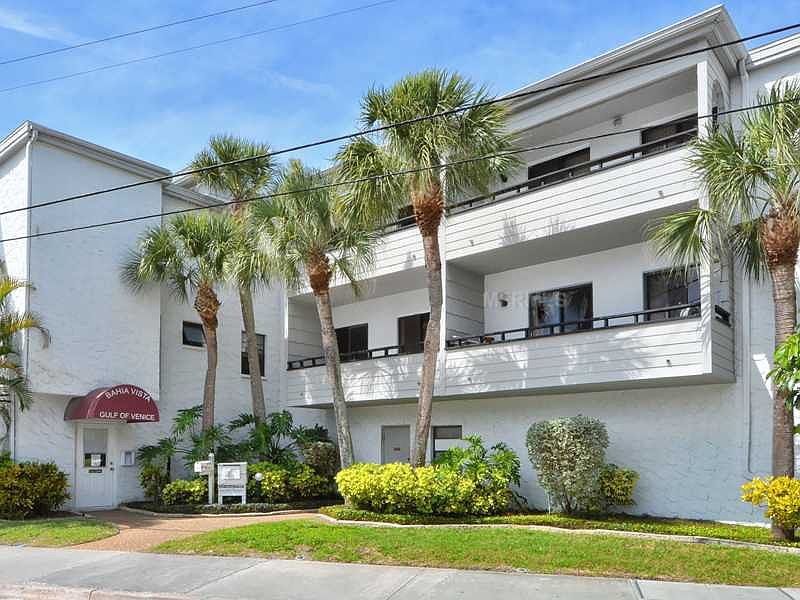 1st image of 1555 Tarpon Center Dr APT 148
