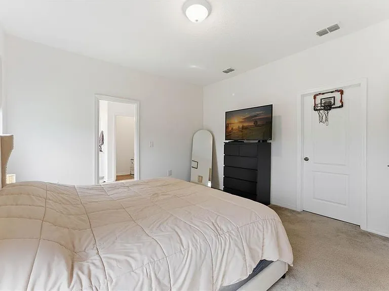1840 Napoli Dr — Photo 41