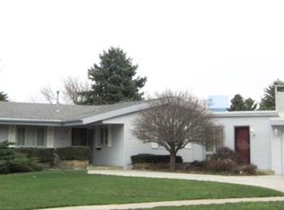 620 Hillcrest Rd, Wayne, NE 68787