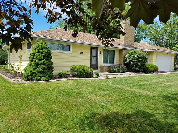 2nd image of 17386 Greenbrier Dr