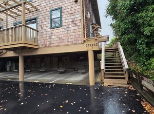 2774 Estates Ave APT C, Pinole, CA 94564