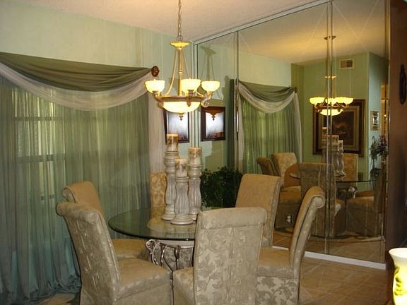 5th image of 14660 Kirsten Ct
