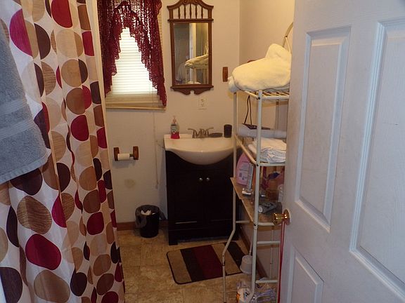 5th image of 1171 S Highland Ave