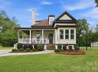 2348 Oak Grove Cir, Midland, NC 28107