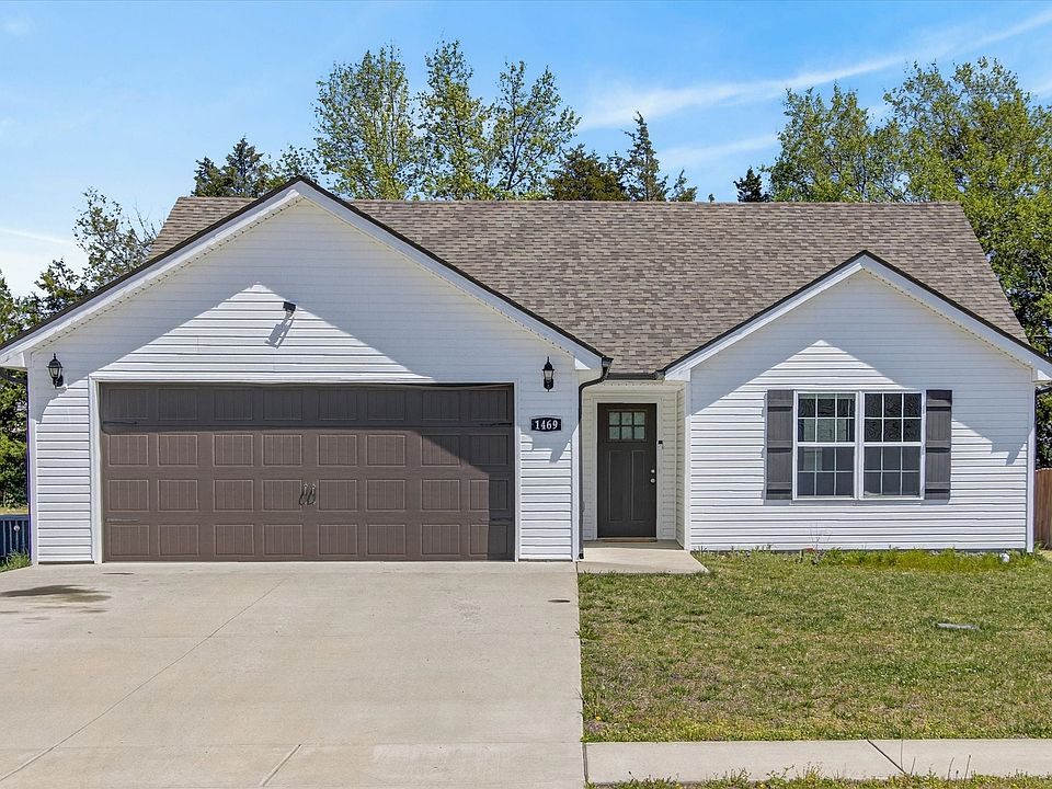 1st image of 1469 Fredrick Dr