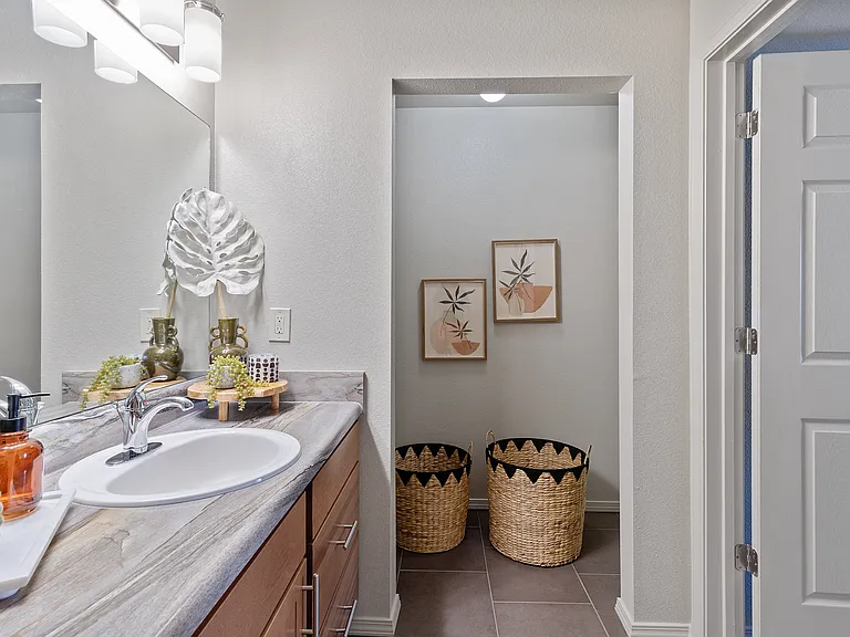 Tuscany Ranch Apartments — Photo 17