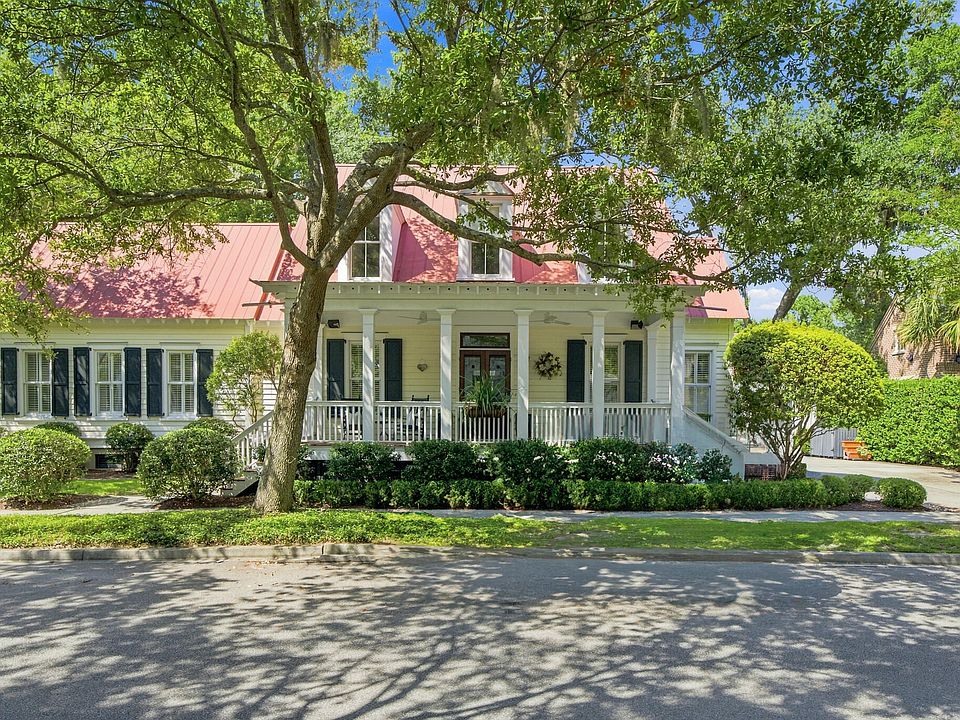 1st image of 55 Montrose Rd