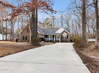 608 Deerfield Drive, New Bern, NC 28562