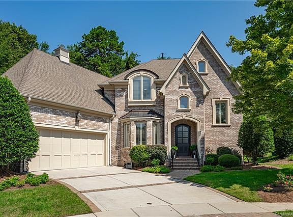 2nd image of 6704 Larrisa Ct