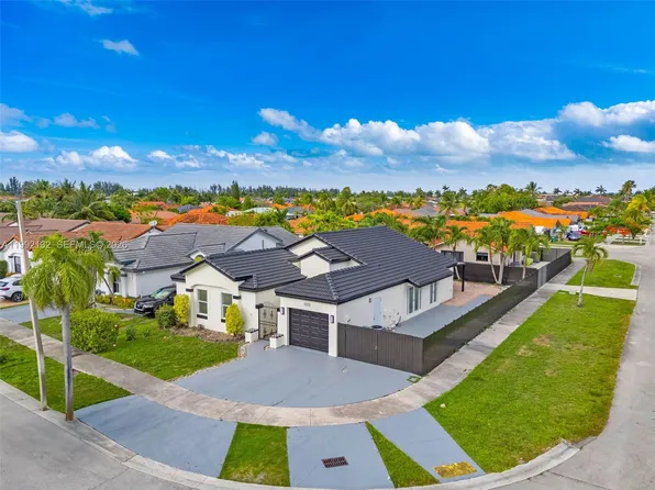 803 NW 133rd Ct, Miami, FL 33182