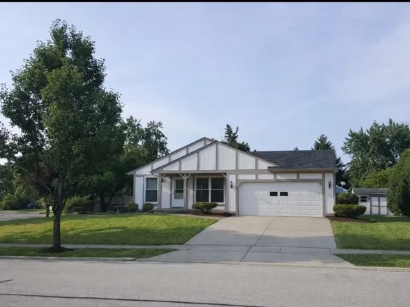 352 Danbury Dr, Naperville, IL 60565