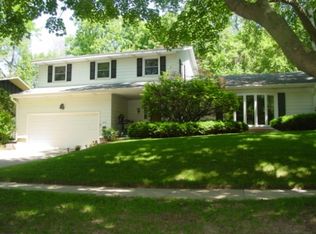 1509 Angel Crest Way, Madison, WI 53716